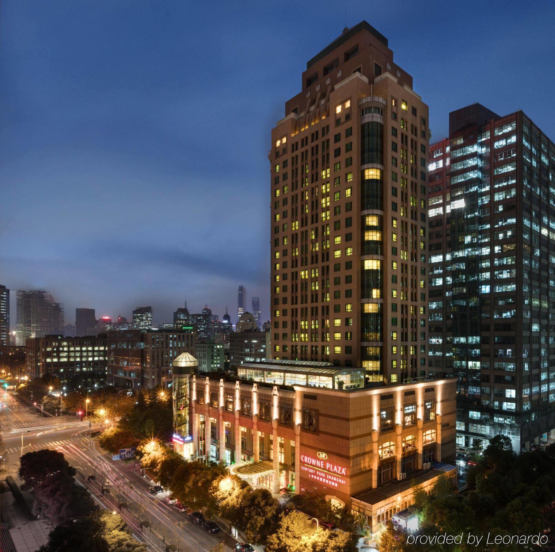 Parkline Century Park Hotel Shanghái Exterior foto